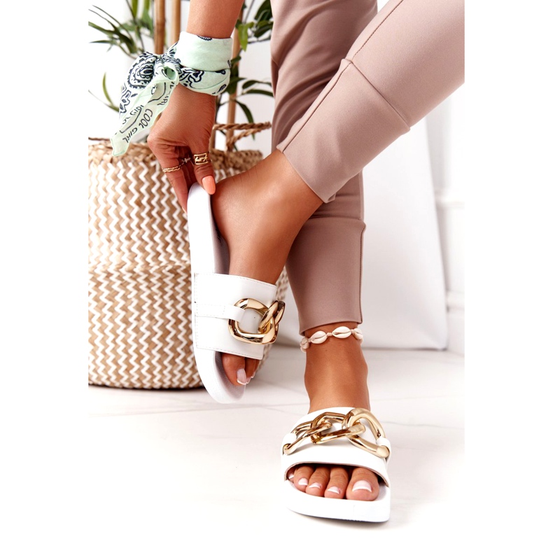 PS1 Egy pillanatra gumis papucs lánccal fehér 4