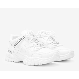 Fehér cipők vastag Zooey talppal 1