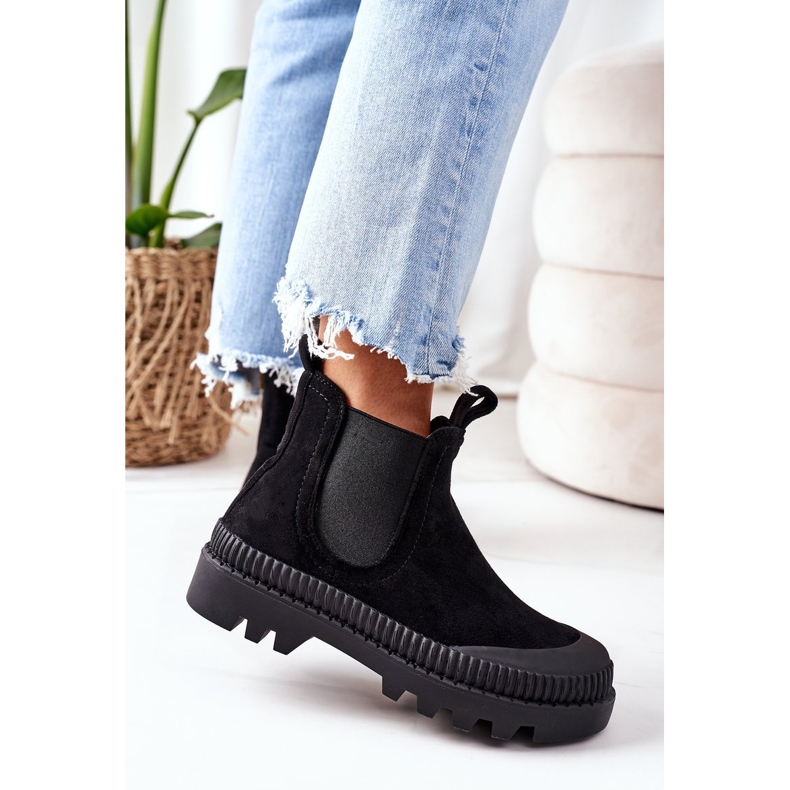 Mulanka Velúrmunkások a fekete platformon velem jönnek 1