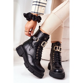 PS1 Meleg dolgozók Aranycsattal Fekete Maybelle 1