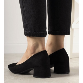 Fekete szivattyúk a Floren oszlopon 2