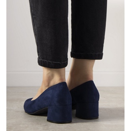 Sötétkék szivattyúk a Floren oszlopon 1 Sötétkék szivattyúk a Floren oszlopon 1