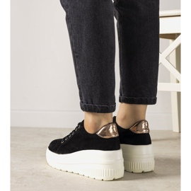 Fekete sportcipő magas Rapter talppal 2