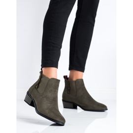 J. Star Zöld csizma egy alacsony poszton 1