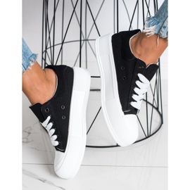 Goodin Klasszikus cipők a platformon fekete 1