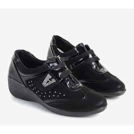 Fekete Merante ék sarok 1