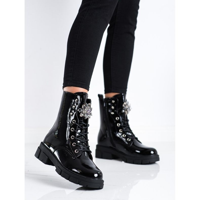 S. BARSKI Munkások S.BARSKI kristálydíszével fekete 1