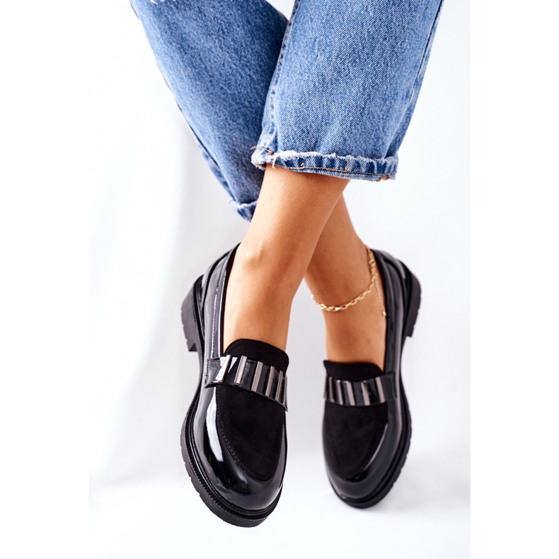 S.Barski Fekete lakkozott női Brogues Montius 2