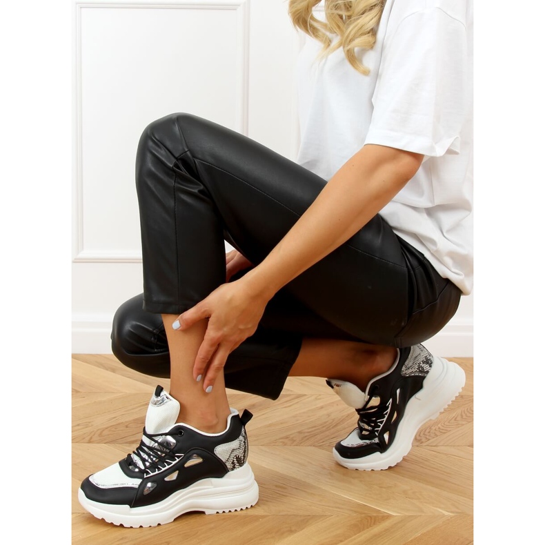 Fekete fekete sportcipő 3170 Fekete 1