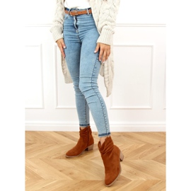 Alacsony sarkú csizma teve Z1165 Teve barna 2