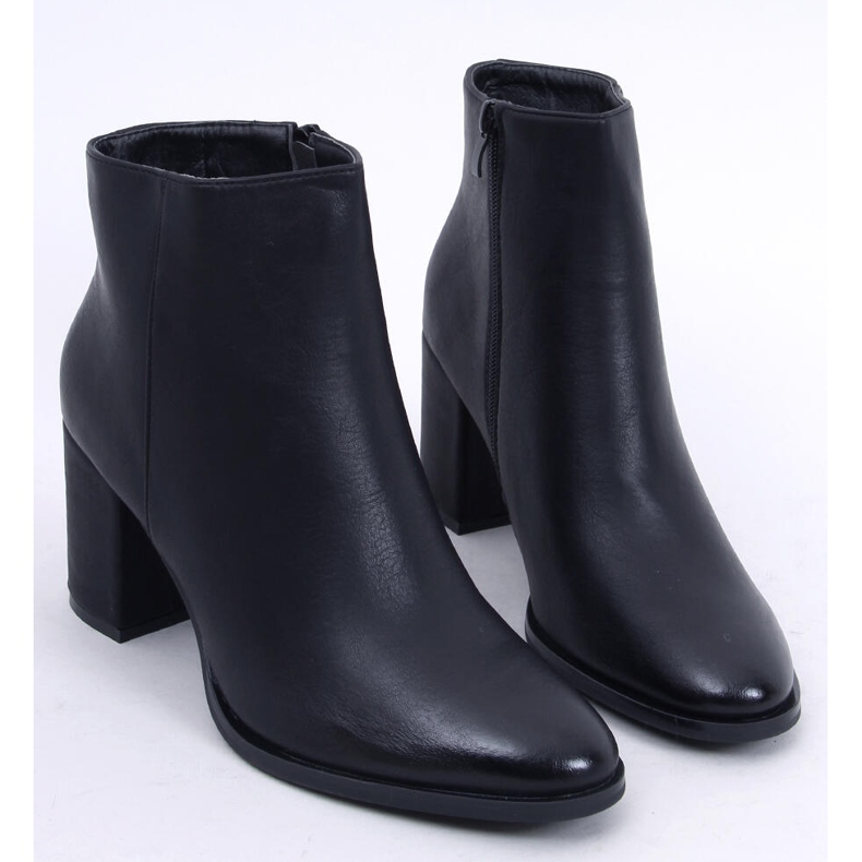 Fekete magassarkú 1903 Fekete 1