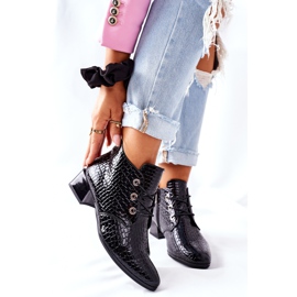 Vinceza Fekete Albeq magas sarkú csizma 2