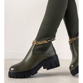 Zöld csizma zokni felsővel Cheers 1