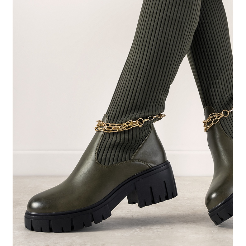 Zöld csizma zokni felsővel Cheers 1