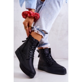 Női magas tornacipő Big Star II274096 fekete 2