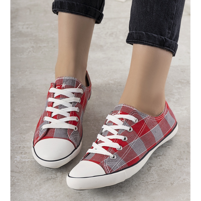 Piros pipacsú irodák Cipők szürke 1