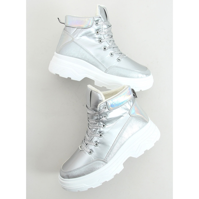 Ezüst szigetelésű sportcipő FA-3357 Ezüst 1