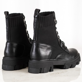 Seastar Felcsúszott dolgozók zoknival fekete 1 Seastar Felcsúszott dolgozók zoknival fekete 1