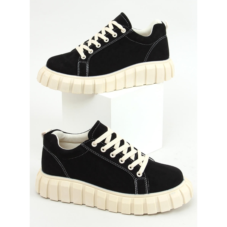 Fekete cipők vastag talppal 85-737 Fekete 1