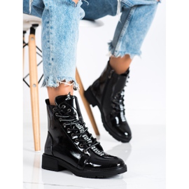 VINCEZA Fekete Munkások 2