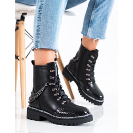 S. BARSKI Munkások lánccal, S. Bararski fekete 2