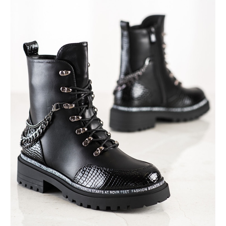 S. BARSKI Munkások lánccal, S. Bararski fekete 1