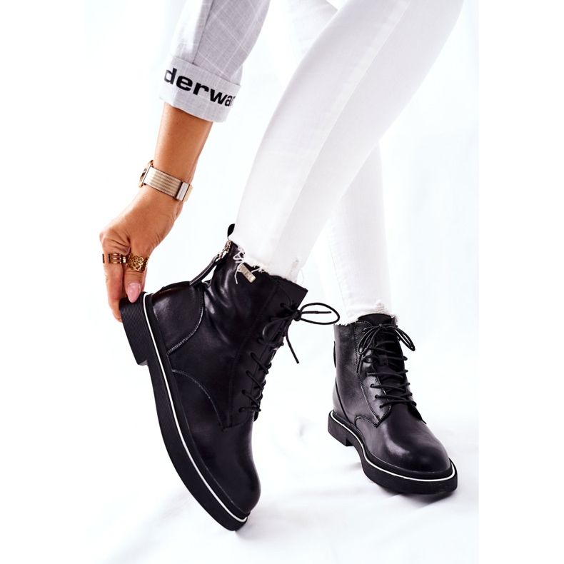 Női bőrcsizma GOE II2N4014 Fekete 1