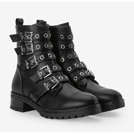 Fekete táskák Suzan csatokkal 1