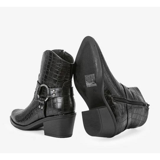 Fekete cowboycsizma krokodil mintával Lav 1