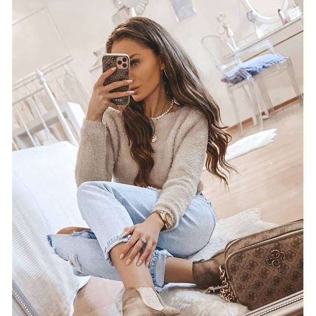 Khaki Ana bokacsizma egy poszton bézs barna 1