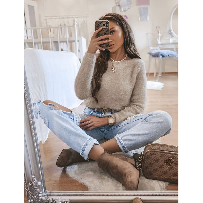 Khaki Ana bokacsizma egy poszton bézs barna 2