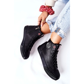 Női szigetelt cipők Cross Jeans High Black II2R4009C fekete 1 Női szigetelt cipők Cross Jeans High Black II2R4009C fekete 1