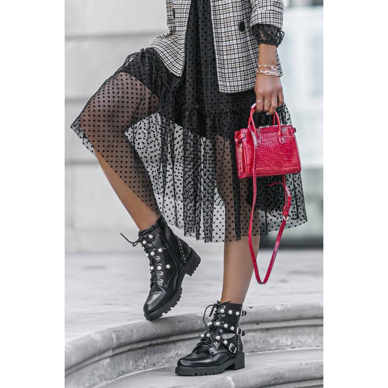 Fekete díszítésű Gama munkások 1