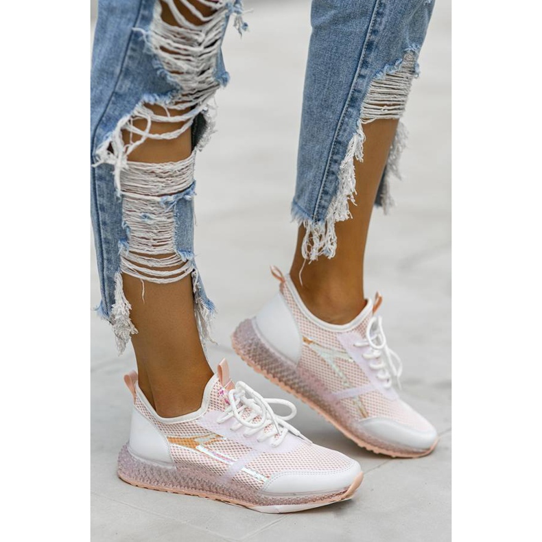 Fehér edzőcipő Lil díszítéssel rózsaszín 1