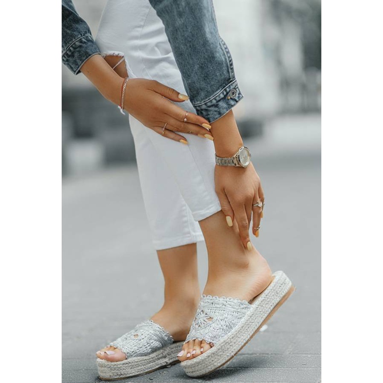 Ezüst papucs a Sudden Draft platformon 1