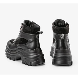 Fekete cipők a Big City Girl platformon 2