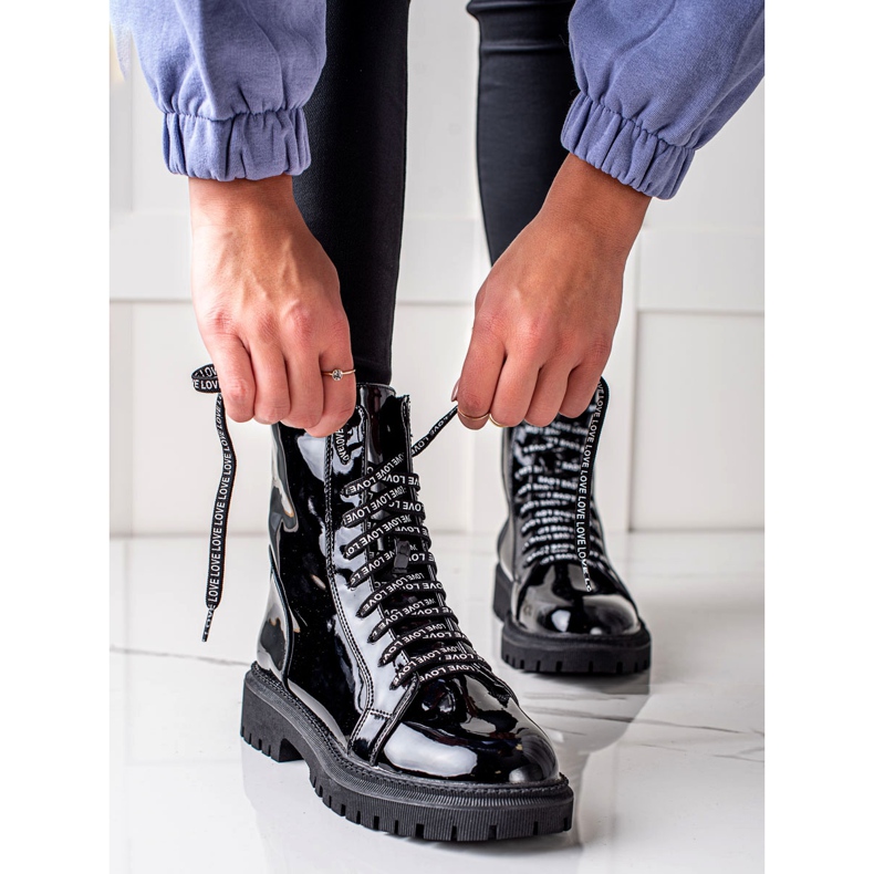 Goodin Patent Boots Love fekete 1