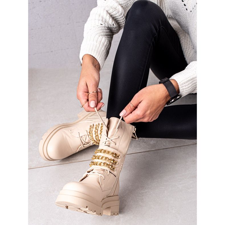 Seastar Dolgozók lánccal bézs 1