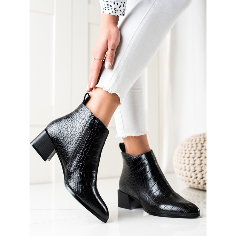 Filippo Alkalmi magas sarkú csizma fekete 2