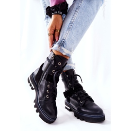 Maciejka fekete bőrű munkáscsizma 05219-01 2