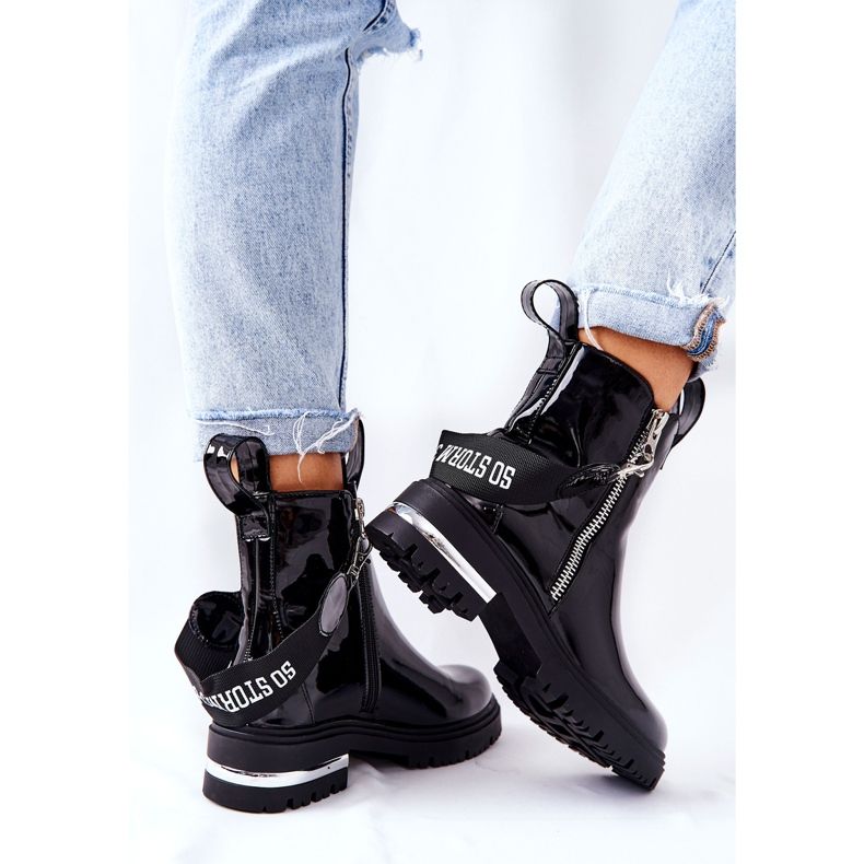 PS1 Bőrrel lakkozott meleg csizma cipzárral, fekete Cortona 2