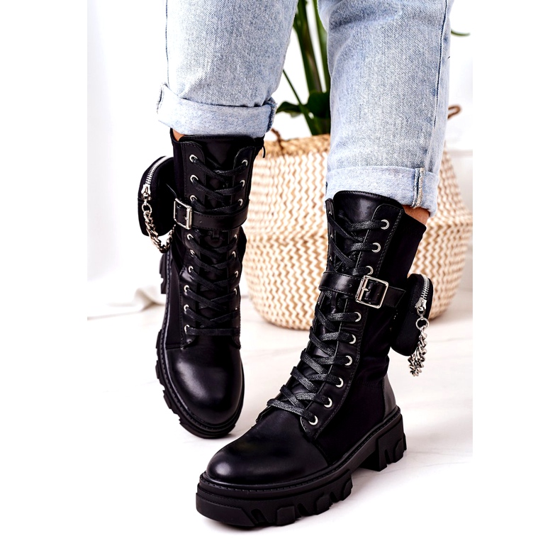 PS1 Meleg dolgozók, vesefekete néznek rám 4