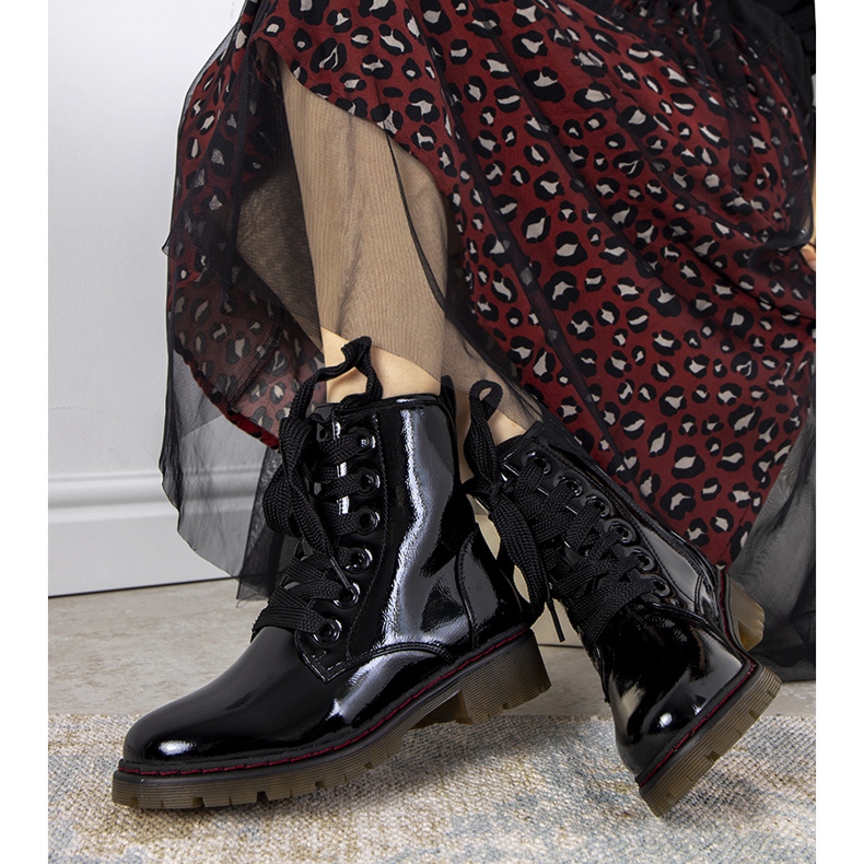 Evento Delphine fekete lakkbőr csizma 1