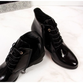 Szabadalmaztatott magas sarkú csizma Potocki W WOL32 fekete 1