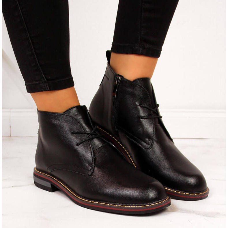 Bőr szigetelésű csizma T.Sokolski W SCA141 fekete fehér 2