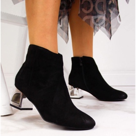 Csizma dekoratív sarokkal T.Sokolski W SCA144A fekete 1