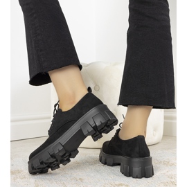 Fekete cipő vastag Melisande talpon 1