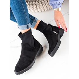 Bella Star Csúsztatható velúr csizma fekete 2