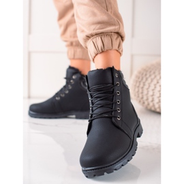 TRENDI Fekete csapdázók felmelegedéssel 1