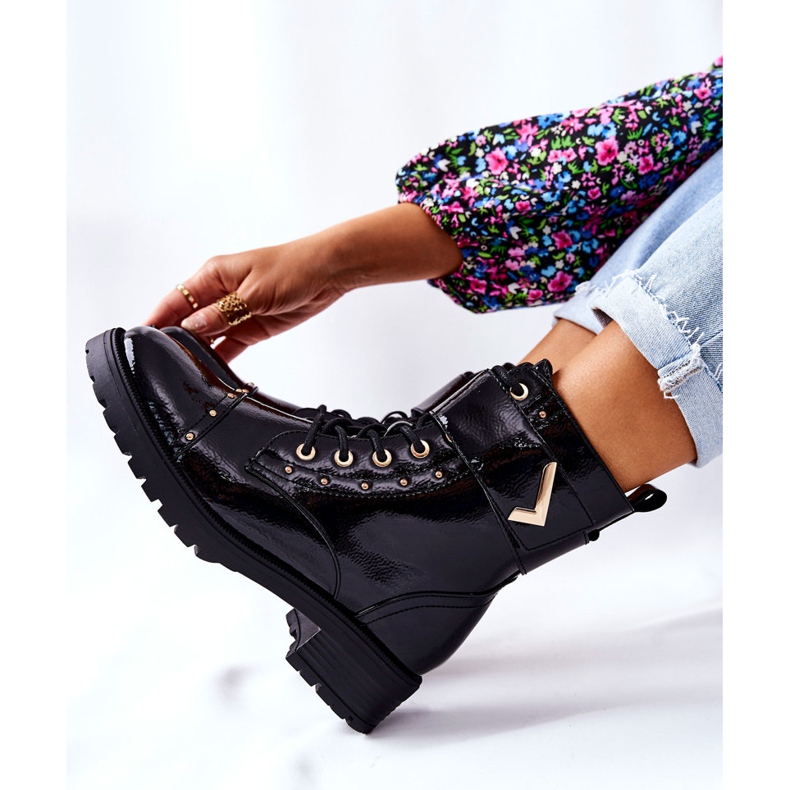 PG1 Meleg lakkozott fekete Colira csizma 2